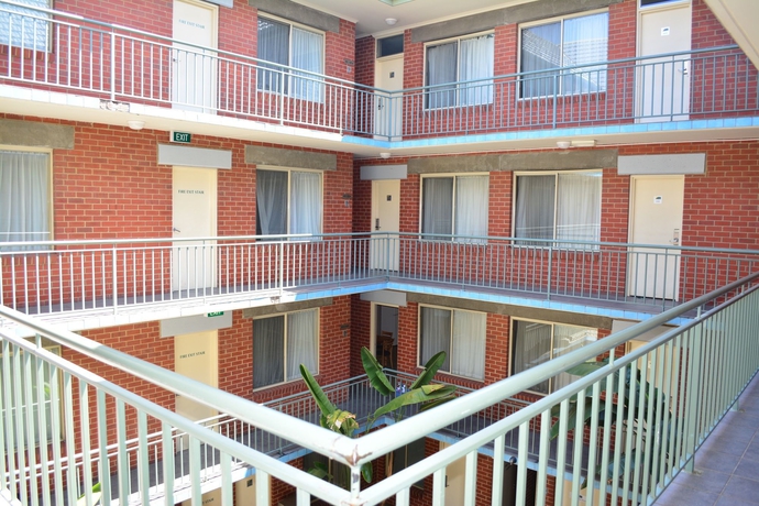 Imagen de los interiores del Hotel Quest Windsor. Foto 16