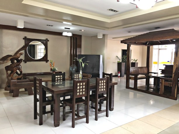 Imagen de los interiores del Hotel Quezon Premier Candelaria. Foto 19