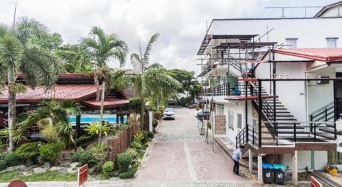 Imagen general del Hotel Quezon Premier Lucena. Foto 18