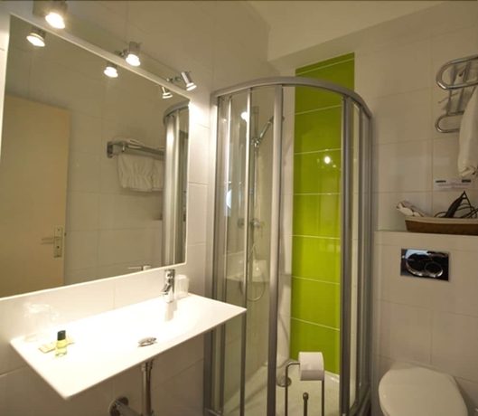 Imagen de la habitación del Hotel Quic En Groigne. Foto 14