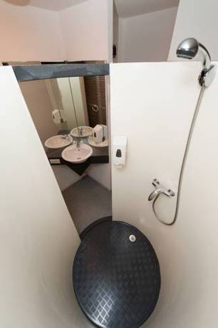 Imagen de la habitación del Hotel Quick Palace Pau. Foto 7