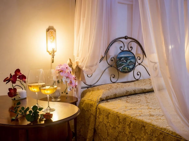 Imagen de la habitación del Hotel Quiete Taormina Naxos, Tapestry Collection by Hilton. Foto 7