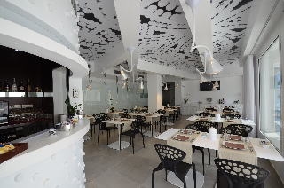 Imagen de la habitación del Hotel Quihotel. Foto 9