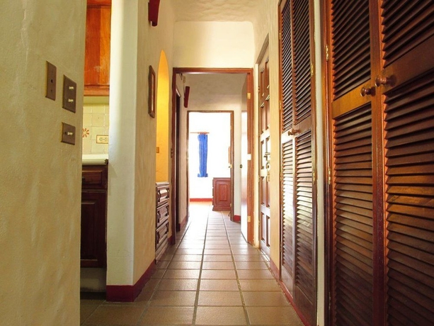 Imagen de la habitación del Hotel Quijote Inn. Foto 4
