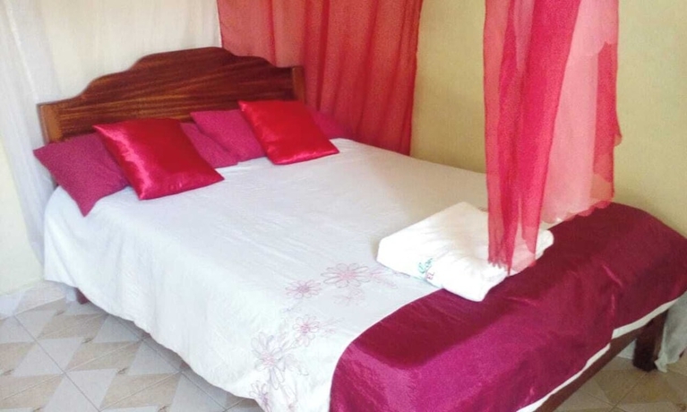 Imagen de la habitación del Hotel Quila Gilgil. Foto 8