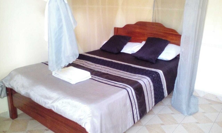 Imagen de la habitación del Hotel Quila Gilgil. Foto 11