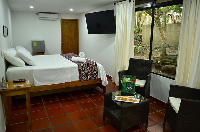 Imagen de la habitación del Hotel Quimbaya. Foto 12