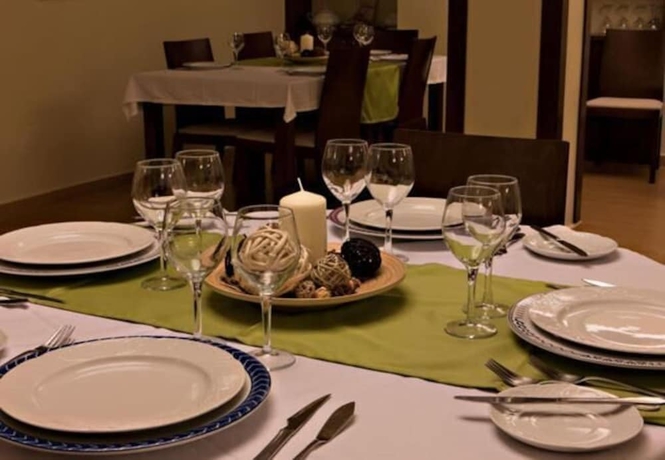 Imagen del bar/restaurante del Hotel Quino. Foto 5