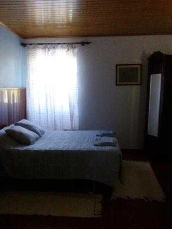 Imagen de la habitación del Hotel Quinta Arneiro De Cima. Foto 3