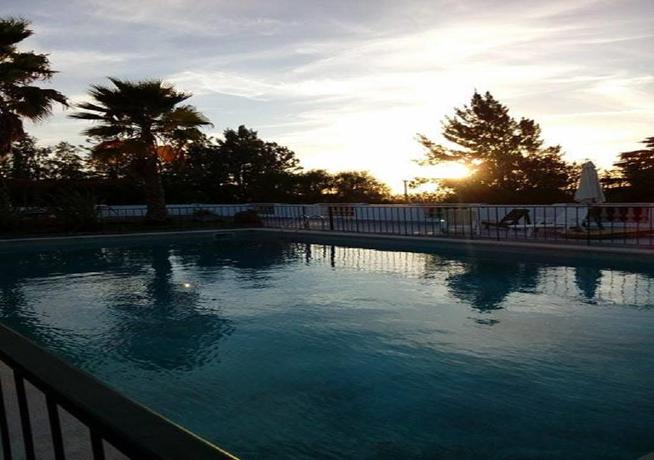 Imagen de la piscina del Hotel Quinta Arneiro De Cima. Foto 7