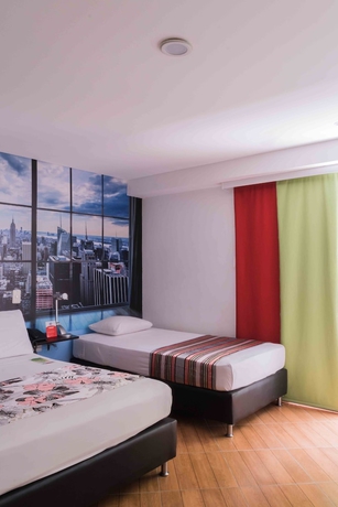 Imagen de la habitación del Hotel Quinta Avenida, MEDELLIN. Foto 4