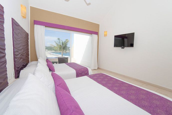 Imagen de los interiores del Hotel Quinta Bella Huatulco. Foto 10