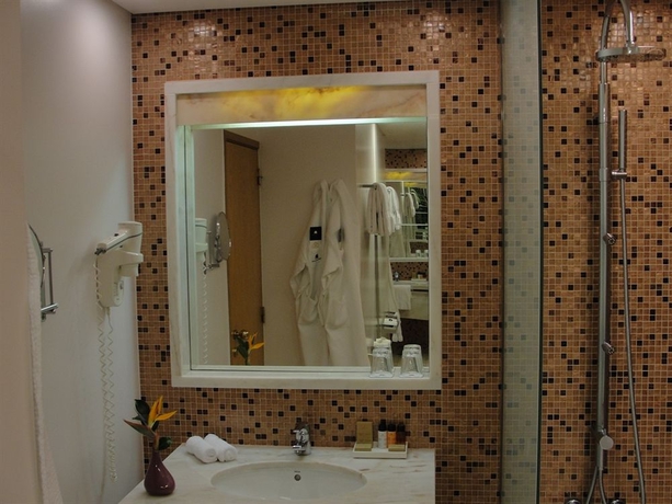 Imagen de la habitación del Hotel Quinta Da Casa Branca. Foto 7