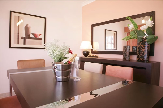 Imagen de la habitación del Hotel Quinta Da Floresta - Santo Antonio Villas Golf & Spa. Foto 8