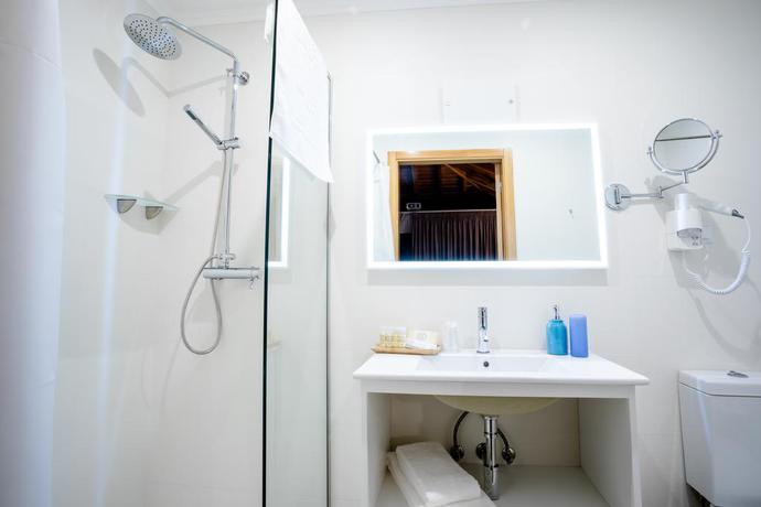 Imagen de la habitación del Hotel Quinta Da Magnólia. Foto 19