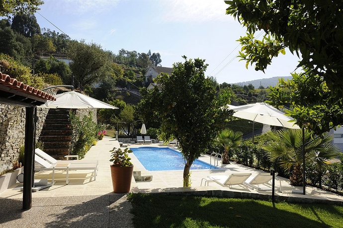 Imagen de la piscina del Hotel Quinta Da Palmeira - Country House Retreat and Spa. Foto 15