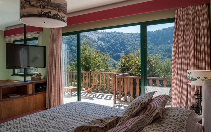 Imagen de la habitación del Hotel Quinta Da Paz Resort. Foto 11