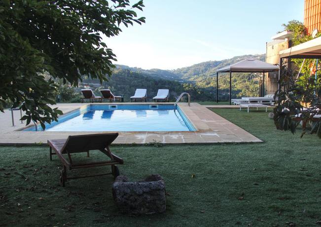 Imagen de la piscina del Hotel Quinta Da Ventuzela. Foto 17