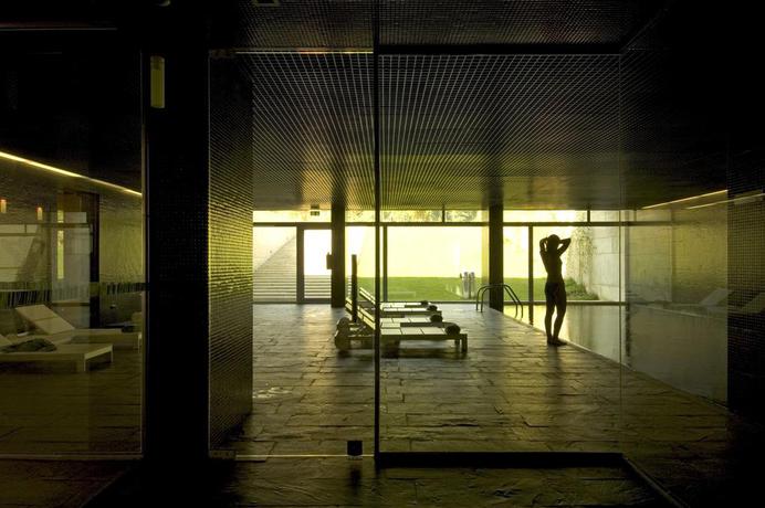 Imagen de la piscina del Hotel Quinta Das Lagrimas. Foto 9