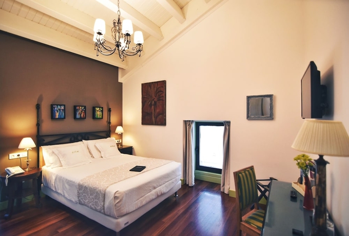 Imagen de la habitación del Hotel Quinta De San Amaro. Foto 12