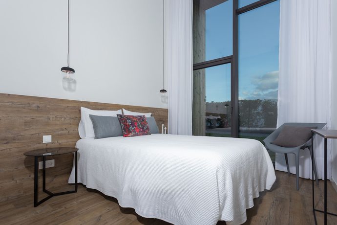 Imagen de la habitación del Hotel Quinta De Santa Clara. Foto 5