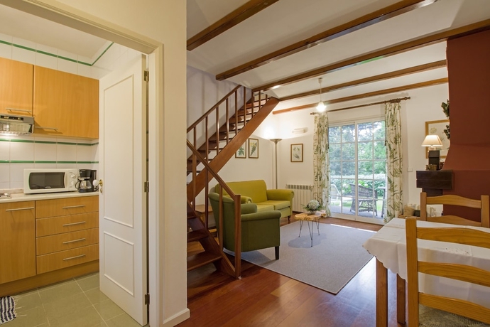 Imagen de la habitación del Hotel Quinta De Santo António Da Serra. Foto 17