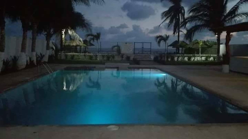 Imagen de la piscina del Hotel Quinta Diamante. Foto 19
