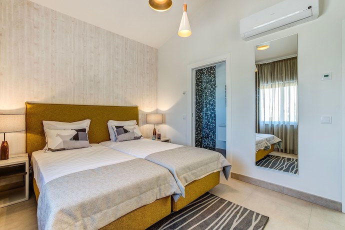 Imagen de la habitación del Hotel Quinta Do Algarvio. Foto 18