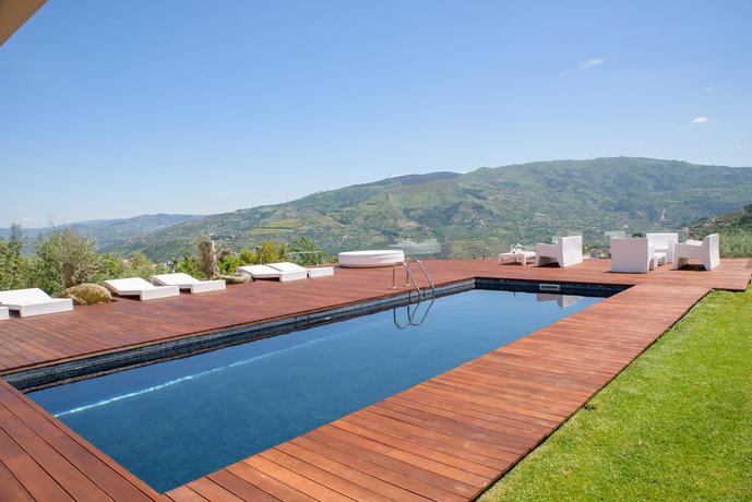 Imagen de la piscina del Hotel Quinta Do Bosque. Foto 12
