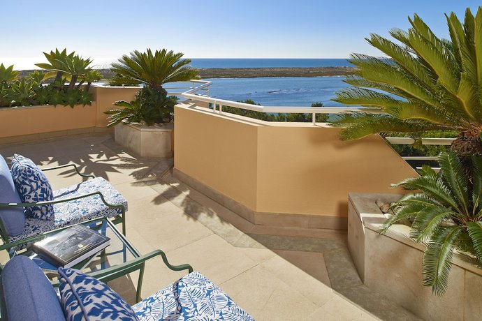 Imagen de la habitación del Hotel Quinta Do Lago. Foto 11