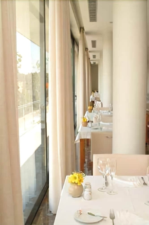 Imagen del bar/restaurante del Hotel Quinta Do Louredo. Foto 5