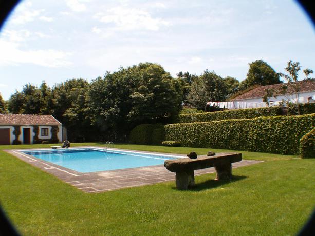 Imagen de la piscina del Hotel Quinta Do Martelo. Foto 18
