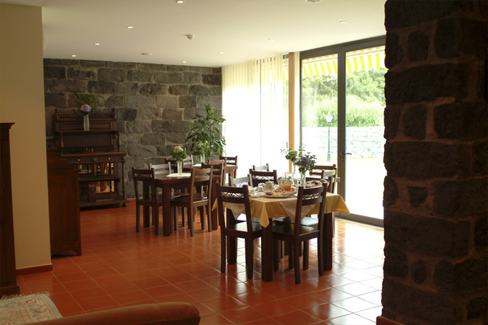 Imagen del bar/restaurante del Hotel Quinta Do Vale. Foto 2