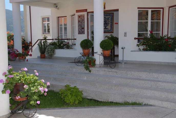 Imagen de los exteriores del Hotel Quinta Do Viso. Foto 16