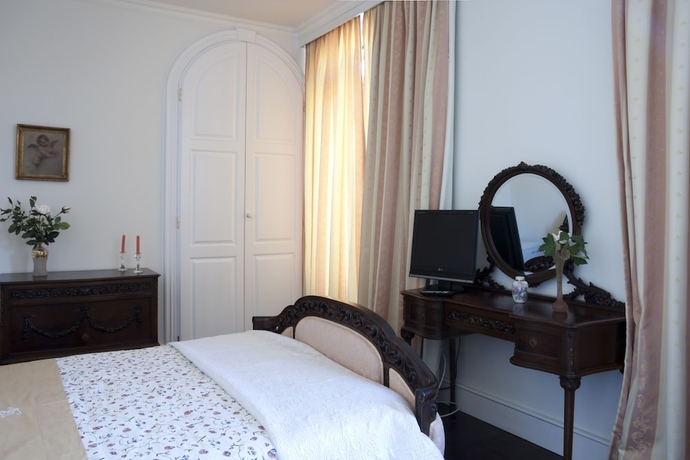 Imagen de la habitación del Hotel Quinta Dos 4 Lagares. Foto 3