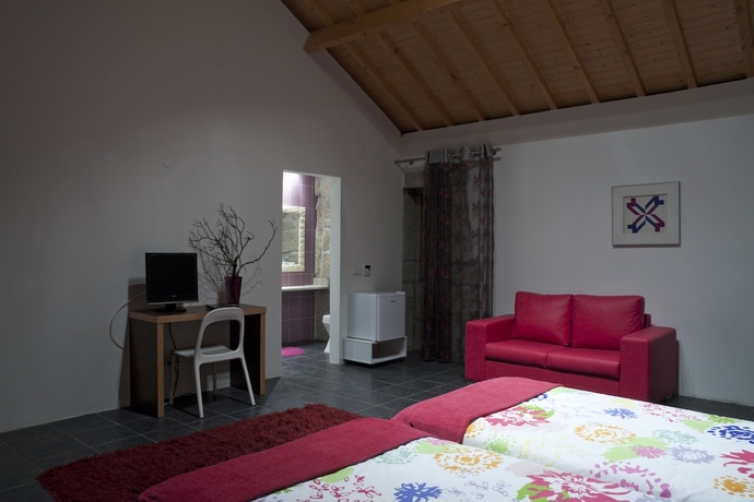 Imagen de la habitación del Hotel Quinta Dos 4 Lagares. Foto 5