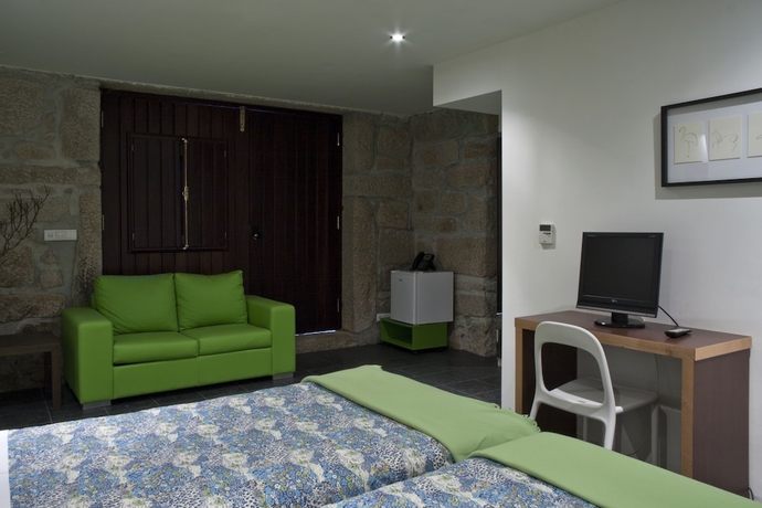 Imagen de la habitación del Hotel Quinta Dos 4 Lagares. Foto 12