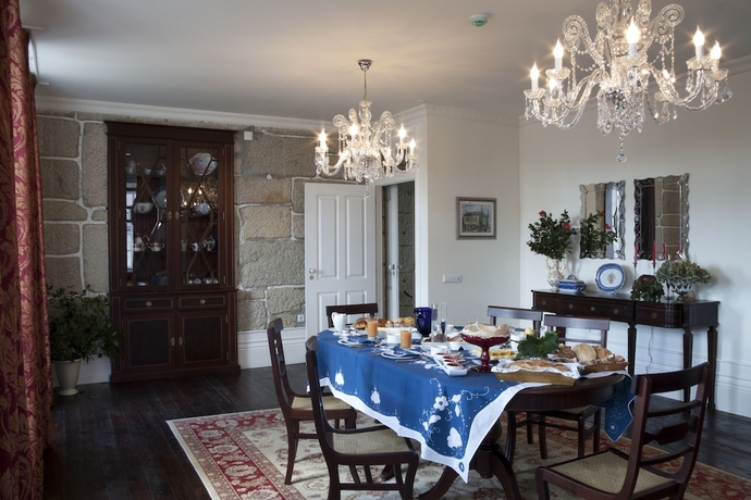 Imagen de la habitación del Hotel Quinta Dos 4 Lagares. Foto 18