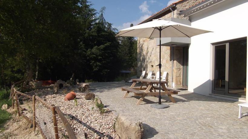 Imagen de los exteriores del Hotel Quinta Dos Caibrais. Foto 8