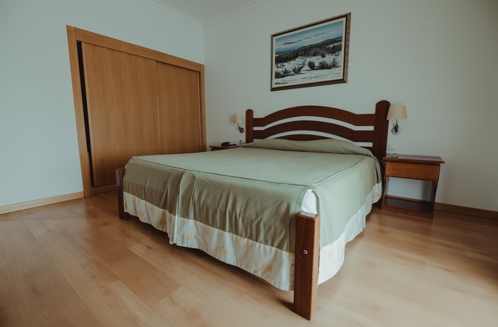 Imagen de la habitación del Hotel Quinta Dos Cedros. Foto 5