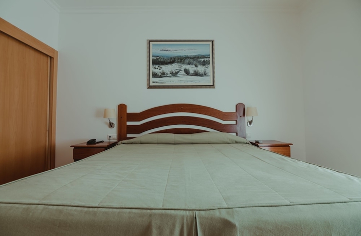 Imagen de la habitación del Hotel Quinta Dos Cedros. Foto 12