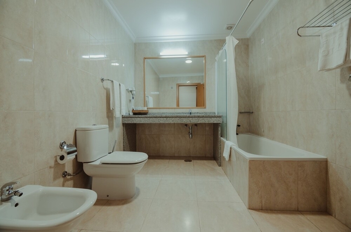 Imagen de la habitación del Hotel Quinta Dos Cedros. Foto 15