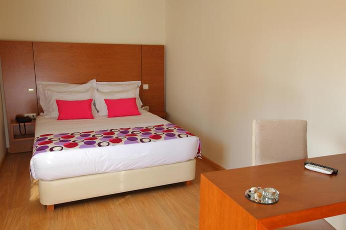 Imagen de la habitación del Hotel Quinta Dos Meireles. Foto 3