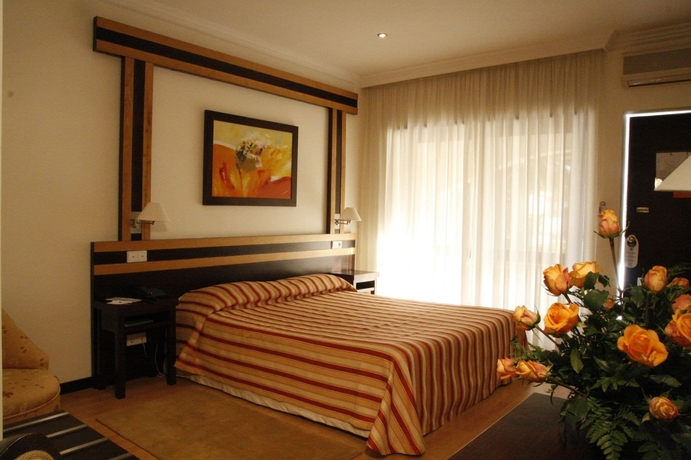 Imagen de la habitación del Hotel Quinta Dos Três Pinheiros. Foto 6