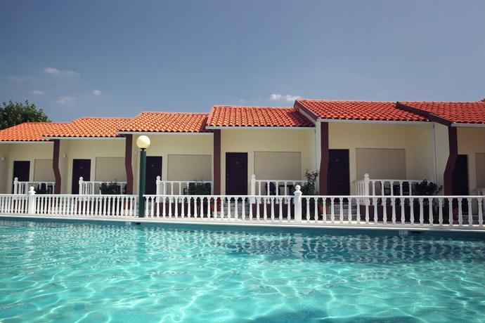 Imagen de la piscina del Hotel Quinta Dos Três Pinheiros. Foto 19