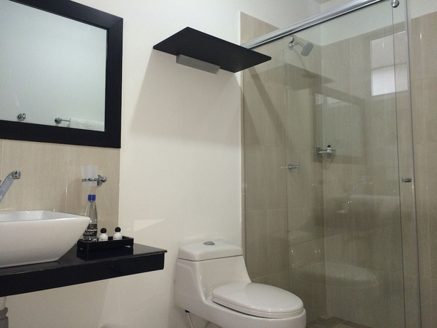 Imagen de la habitación del Hotel Quinta Estacion. Foto 10