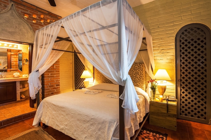 Imagen de la habitación del Hotel Quinta Maria Cortez Beach. Foto 14