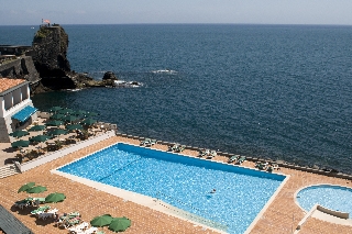 Imagen de la piscina del Hotel Quinta Penha Franca Mar. Foto 6