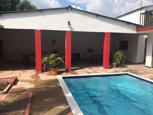 Imagen de la piscina del Hotel Quinta Real Amaranta. Foto 16
