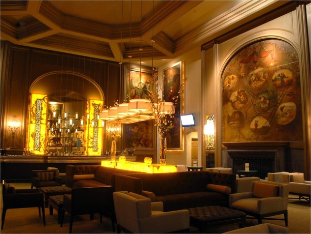 Imagen del bar/restaurante del Hotel Quinta Real Monterrey. Foto 2